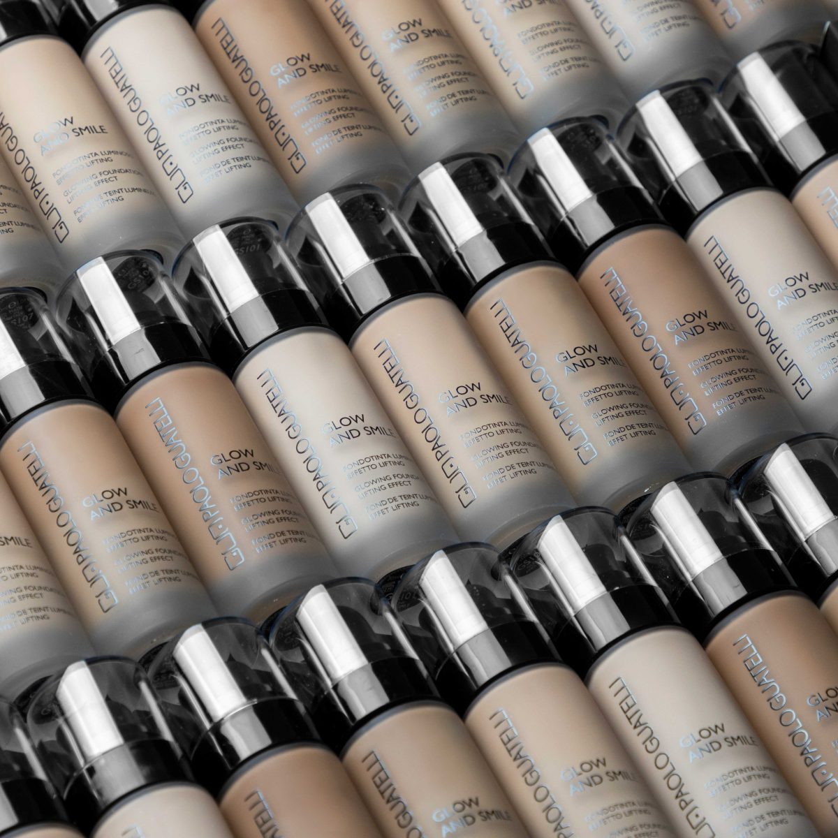 GLOW AND SMILE FOUNDATION - Graziasana-shop